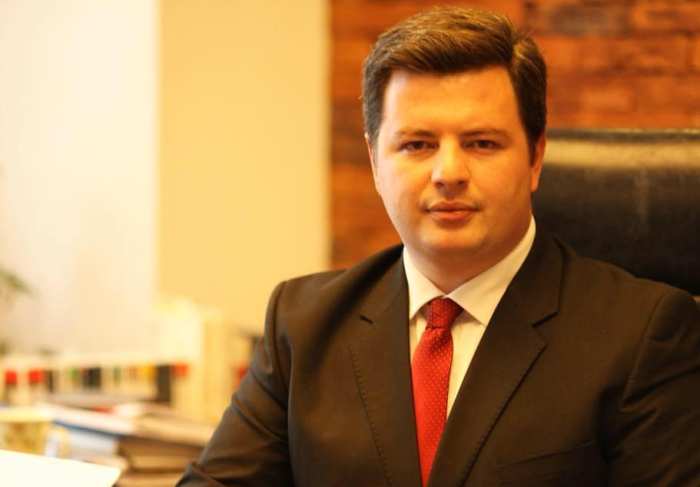 AK Parti’den Tepebaşı Belediyesi’ne Pazar Yeri Eleştirisi
