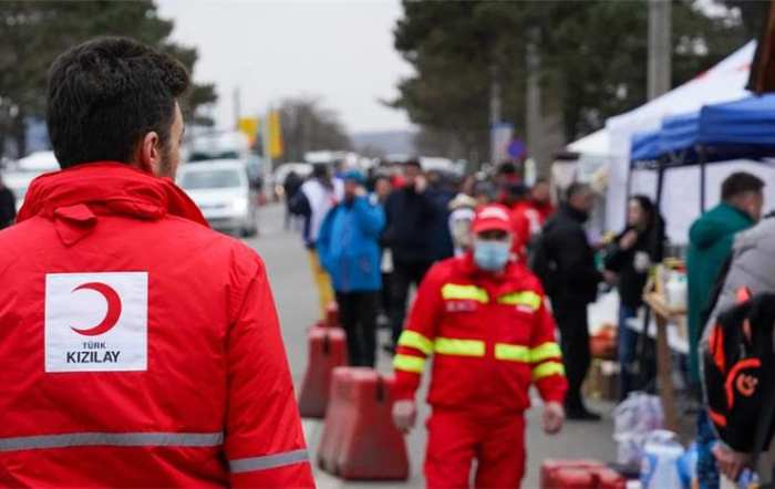 Türk Kızılay Öncü Ekipleri Ukrayna’nın Güneybatı Sınırında