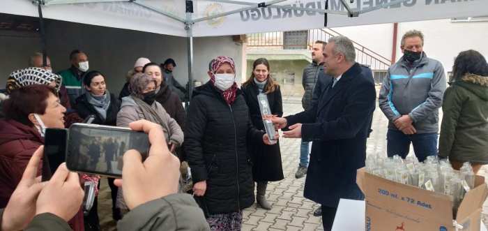 Seyitgazili Kadınlara Lavanta Fidanı Dağıtıldı