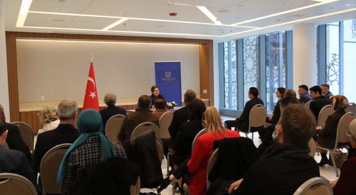 Bakan Derya Yanık, New York’ta Türk Vatandaşları İle Bir Araya Geldi