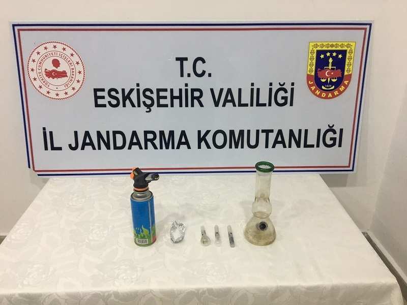 Şüphe üzerine aranan araçtan 3 gram Metamfetamin çıktı