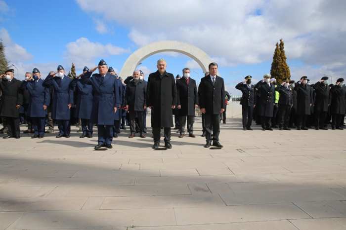 18 Mart Şehitleri Anma Günü Nedeniyle Kanlıpınar Şehitliği’nde Tören Düzenlendi