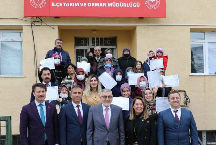 MANDA SÜTÜ KADIN ELİYLE DEĞER KAZANIYOR