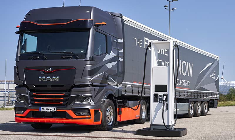 MANn Yeni Elektrikli Kamyonu MAN eTruck Satna Balanyor