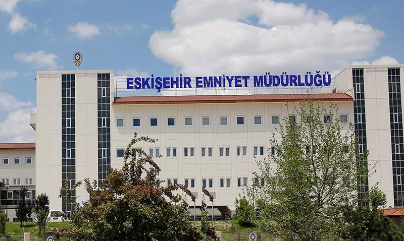 Eskiehirde 95  pheli yakaland