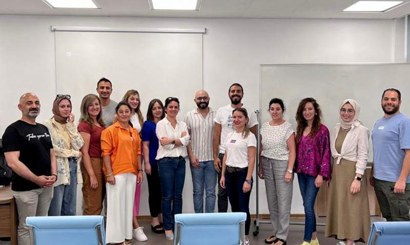 DİLKOM’da Hizmet İçi Eğitimler sürüyor