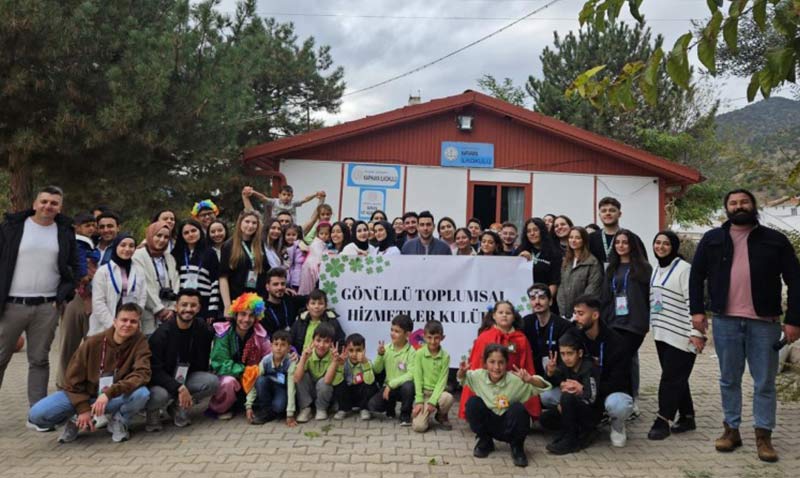 Gönüllü Toplumsal Hizmetler Kulübü öğrencilerinden anlamlı bir proje daha