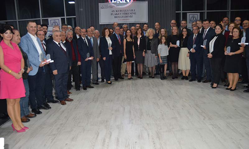 Makina Mhendisleri Odas’nda plaket treni