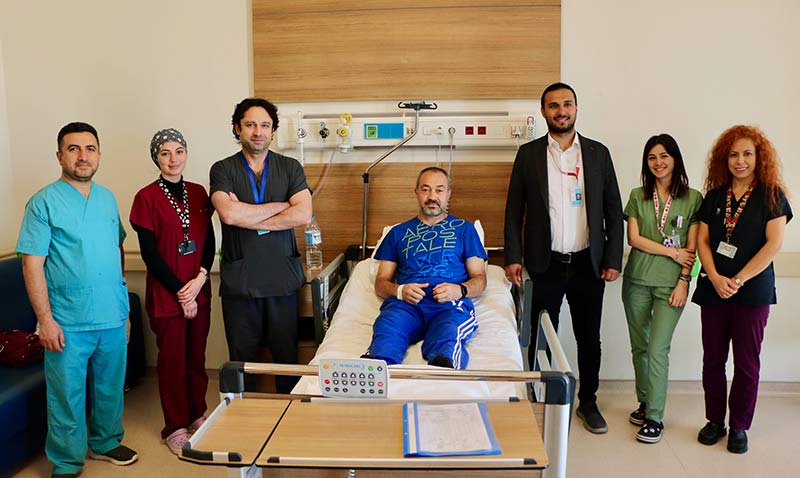 Eskişehir Şehir Hastanesinde Takılan Mesane Piliyle Sağlıklarına Kavuştular