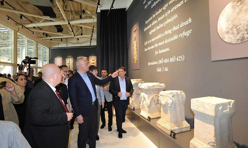 Türkiye’nin İlk Nekropol Müzesi İle Turizm Ve Seyahat Kütüphanesi Açıldı