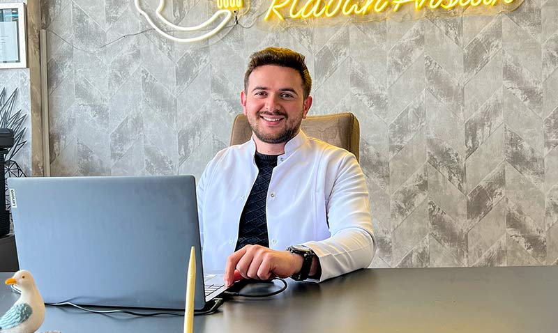 Kivi ile sapasalam kemikler! 