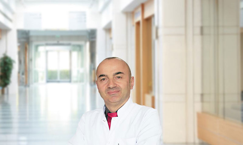 Uzun süre ekrana bakmak göz kuruluğu sebebi