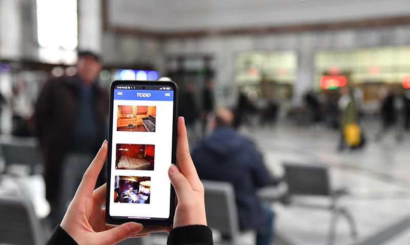 TREN GARLARINDA ÜCRETSİZ İNTERNET DÖNEMİ BAŞLIYOR