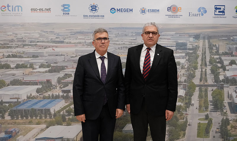ESKİŞEHİR İL DEFTERDARI CEMİL MÜSEVİTOĞLU’NDAN BAŞKAN KÜPELİ’YE ZİYARET