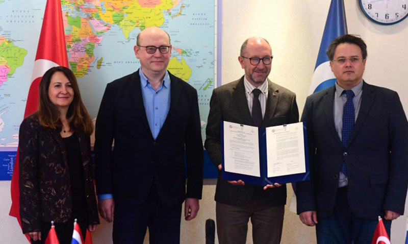 Anadolu Üniversitesi ve Tayland STOU arasında iş birliği protokolü imzalandı