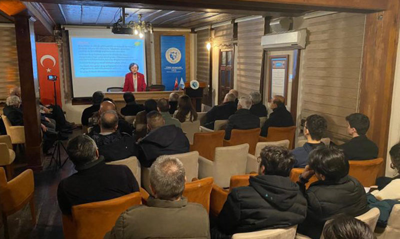 Prof. Dr. Kırımer’den “Bitkiden İlaca” konulu sohbet toplantısı