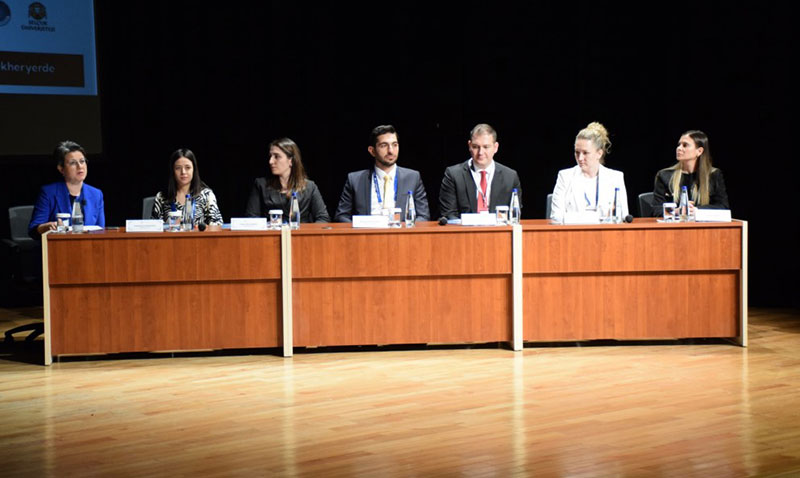 Savunma sanayiinden önemli isimler İKAF’24’te öğrencilerle buluştu