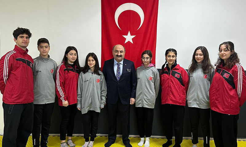 Sarar Spor Antalyaya iddal gitti
