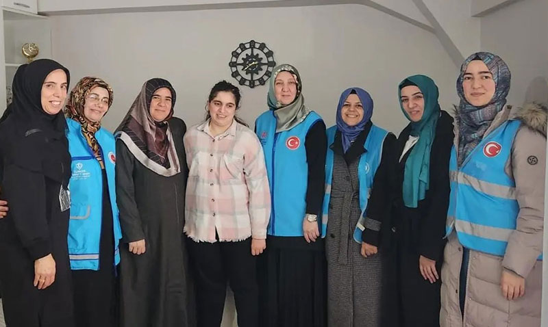 Görme engelli hadis yarışması birincisine destek ziyareti