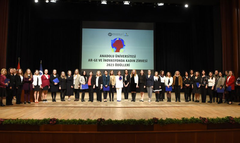 2023 Yılı Ar-Ge ve İnovasyonda Kadın Zirvesi Ödülleri sahiplerini buldu