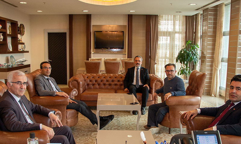 Bakan Yardımcısı Osman BOYRAZ’dan Rektör ÇOLAK’a Ziyaret