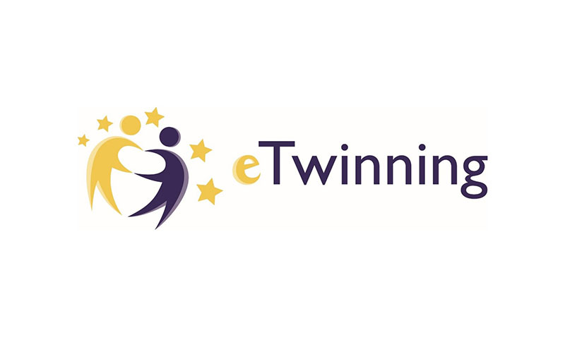 eTwinning faaliyetlerinde trkiye 44 lke iinde 1. Srada yer alyor