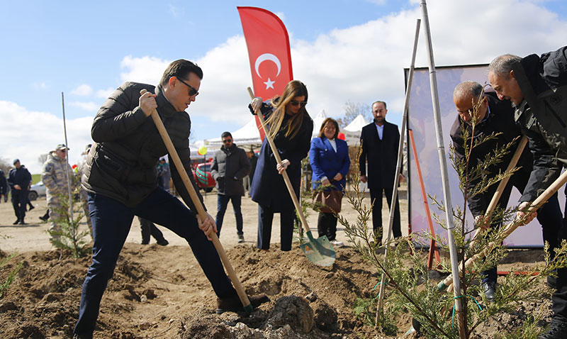 Hatipoğlu Orman Haftası kutlamasına katıldı