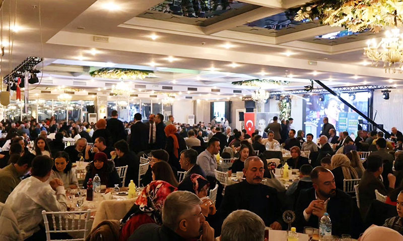 Eskişehir’de yaşayan Bilecikliler Cumhur İttifakı Adayları ile buluştu