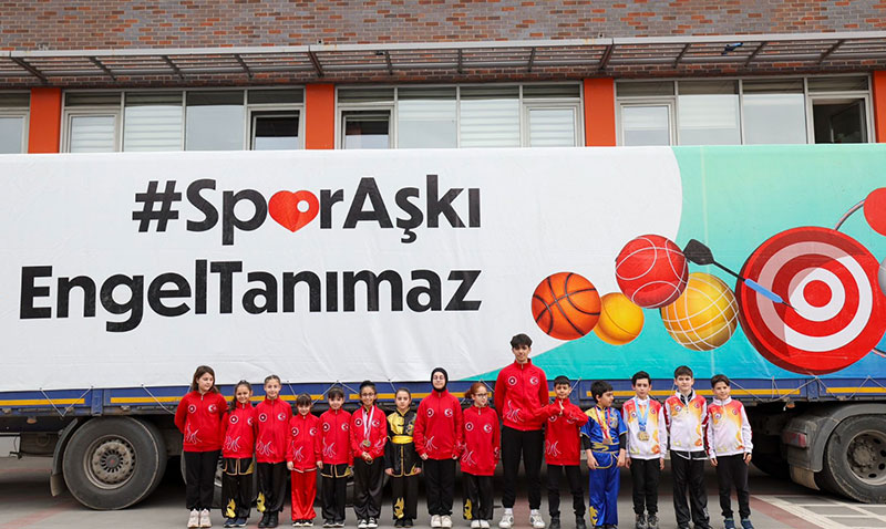 Engelli bireylerimizin spor yapmas iin her trl destei vereceiz