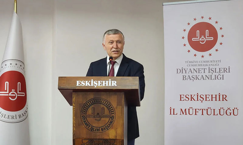 Eskişehir’de Büyüklerimize Vefa Zamanı Projesi Kapsamında Eğitim Semineri Düzenlendi