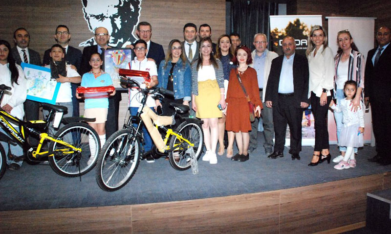 Resim ve Şiir Yarışmasının Ödül Töreni Gerçekleştirildi