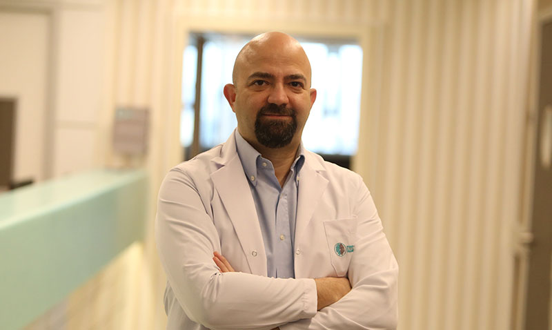 Z kuşağındaki 2 gençten biri eğlence amaçlı alkol tüketiyor!