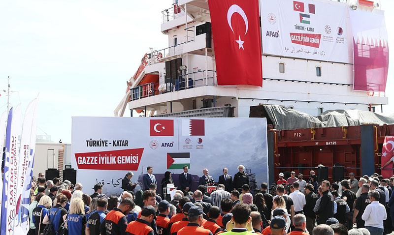 Gazze’ye Yardım Ulaştıracak "Türkiye-Katar Gazze İyilik Gemisi" Mersin’den Uğurlandı