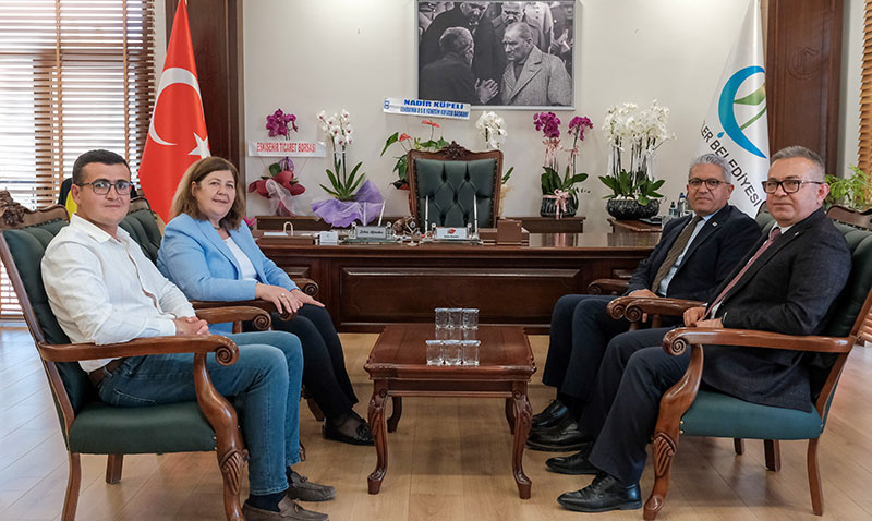 Küpeli: İlçelerimizin kalkınmasını önemsiyoruz