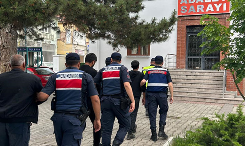 Yakalanan hırsızlık şüphelileri adli kontrol şartıyla bırakıldı