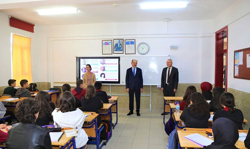 Belediyeden öğrencileri 126 milyon 446 bin lira sosyal destek