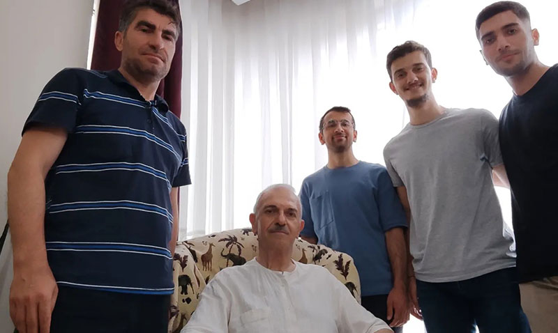 Eskişehir’de Gençler, Büyüklerine Vefa Ziyaretlerine Devam Ediyor