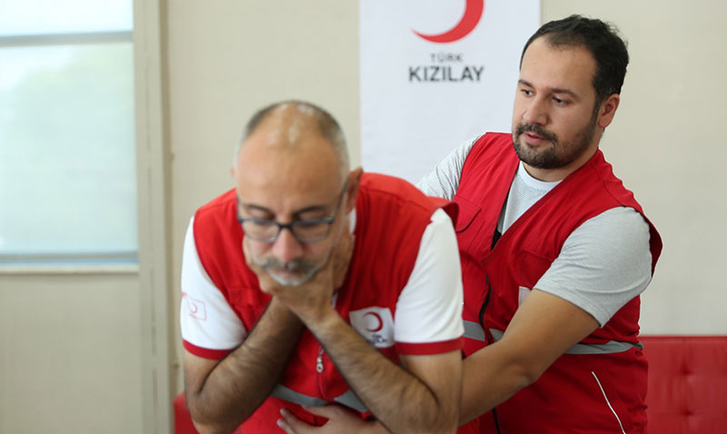 KIZILAY’DAN DÜNYA İLK YARDIM GÜNÜ MESAJI