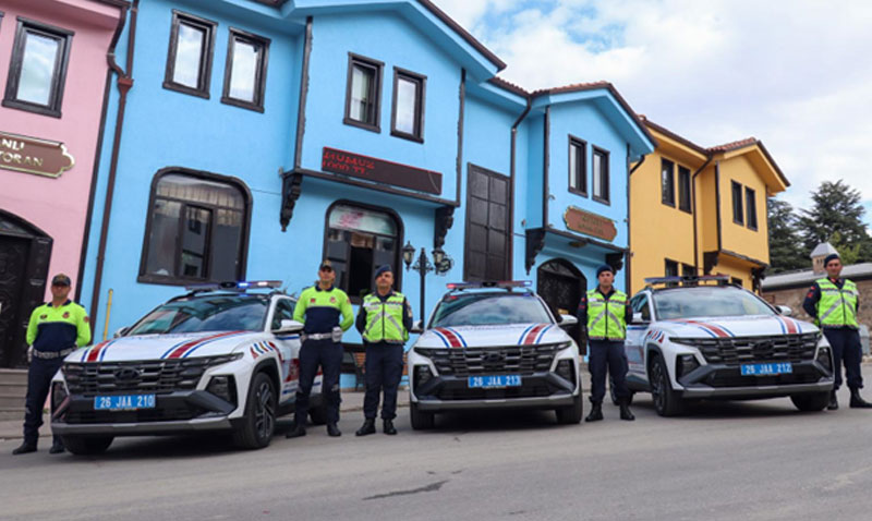 Eskişehir Jandarma Trafik ekiplerine 5 yeni araç