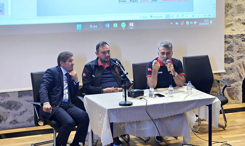Sivrihisar çiftçilerine yeni destekleme modeli anlatıldı