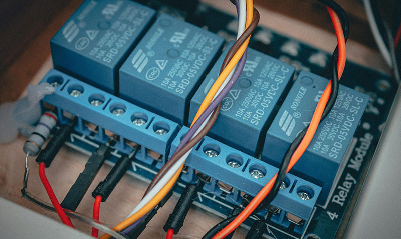 Röle Nedir? Endüstride Ve Evde Kullanım Alanları