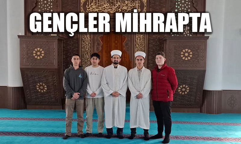 Gelece�in Haf�zlar� ve �mamlar� Sahada: Tepeba���nda "Gen�ler Mihrapta" Heyecan�!