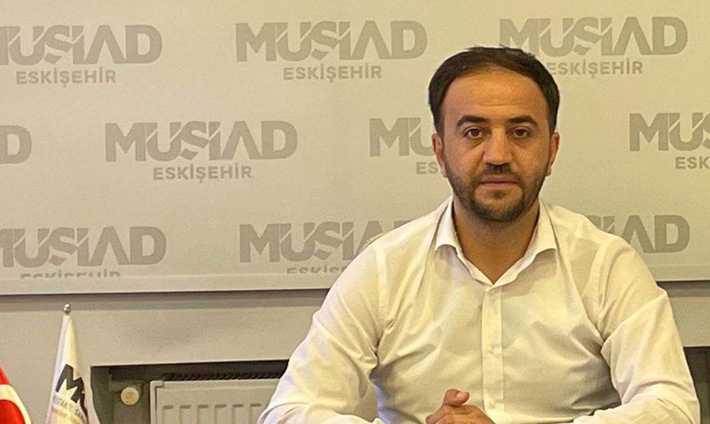 Özdemir “Rakamlar olumlu, faiz indirimine de yansımalı” diye ifade etti