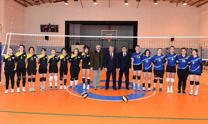 Anadolu Üniversitesi Öğrenci Spor Turnuvalarında ikinci yarı başladı