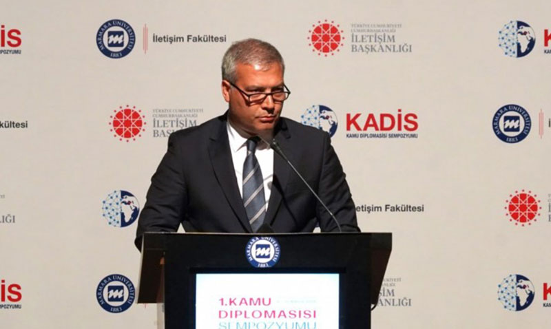 Rektr Adgzel, 1. Kamu Diplomasisi Sempozyumunda konutu