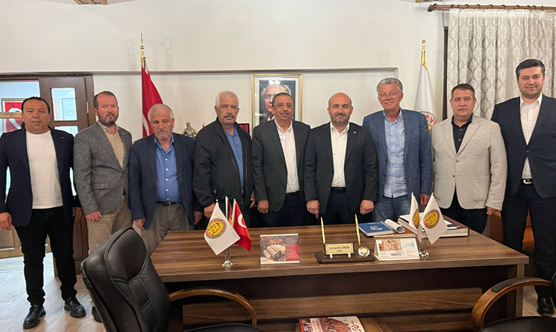 Albayrak’tan Mihalıççıklılar Derneği’ne Ziyaret: Şehir ve İlçe Sorunları Konuşuldu