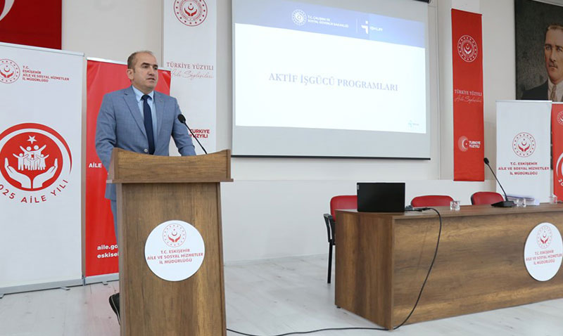Kadnlara ve Engellilere Ynelik Mesleki Eitim ve stihdam Hizmetleri Eitimi Dzenlendi