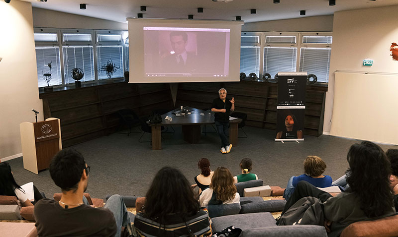 Ümit Ünal’dan Eskişehir Uluslararası Film Festivalinde senaryo dersi: “Sinema Hikâye Anlatmaktır”