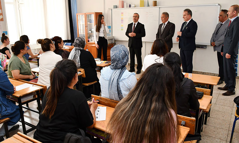 l Milli Eitim Mdr Aydn’dan Mahalle Kurslarna Ziyaret