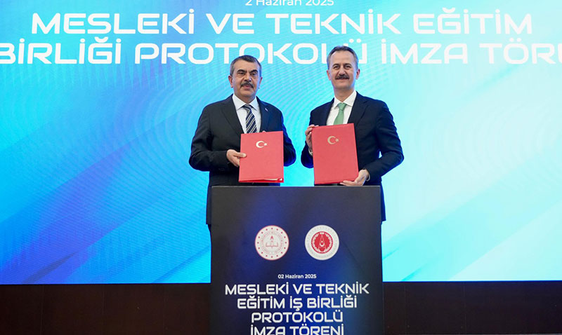 Milli Eğitim ve Savunma Sanayii İş Birliğiyle "Nitelikli İnsan Kaynağı" Hamlesi